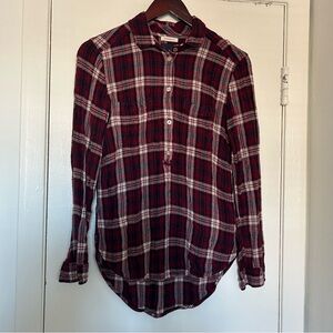 American Eagle Boyfriend Fit Button Up Plaid Top